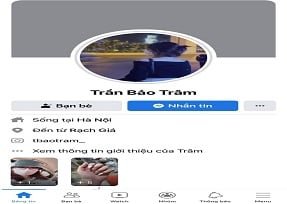 Две сексуальные девушки наслаждаются коллективной игрой